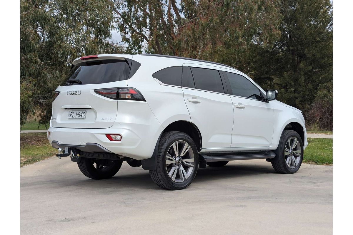 2024 Isuzu MU-X LS-T