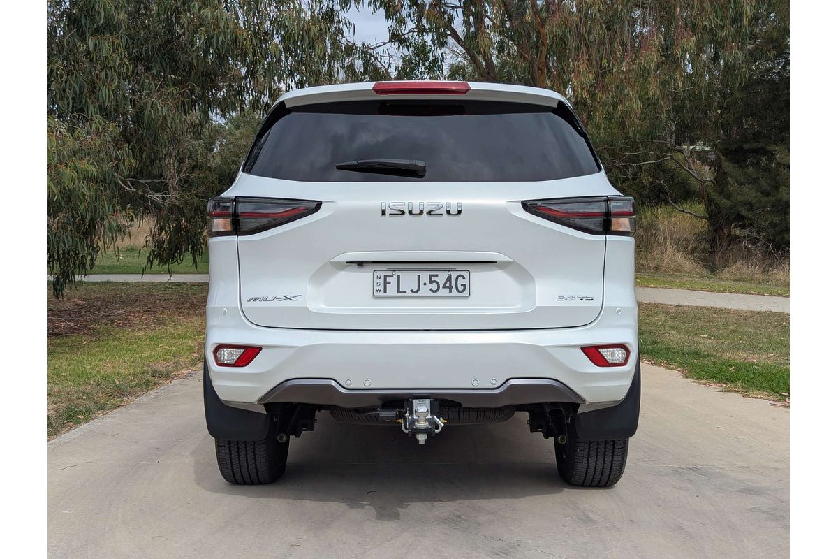 2024 Isuzu MU-X LS-T