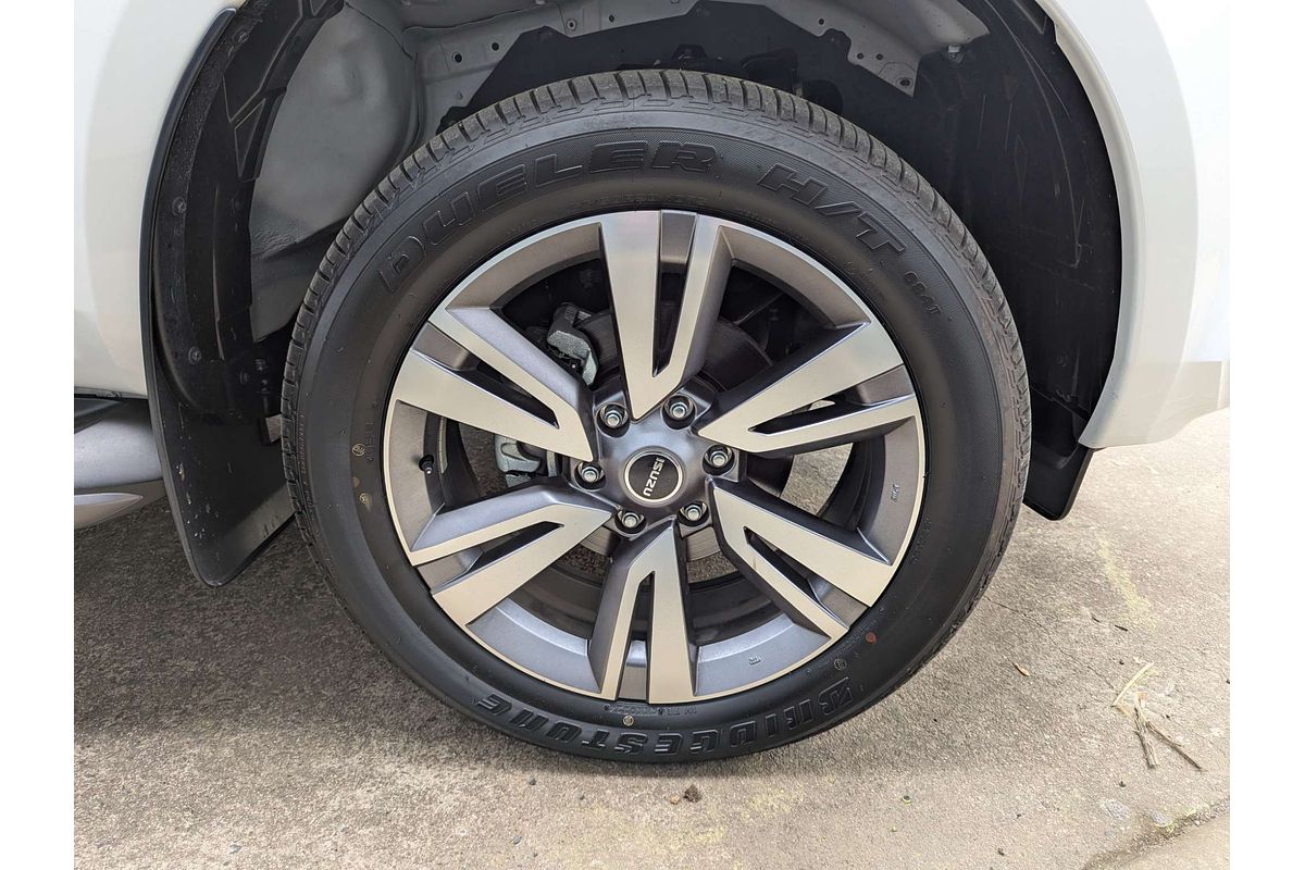 2024 Isuzu MU-X LS-T