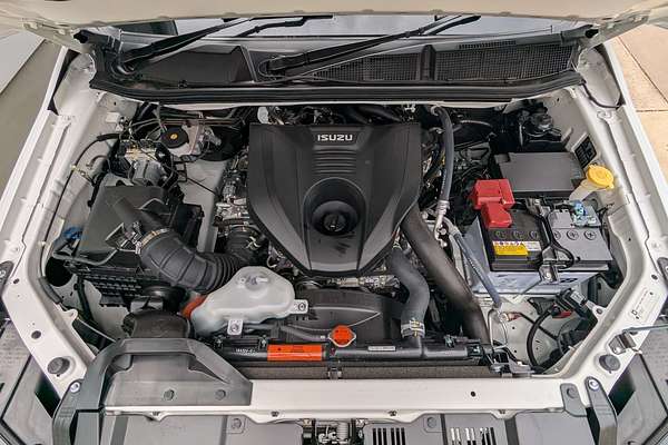 2024 Isuzu MU-X LS-T