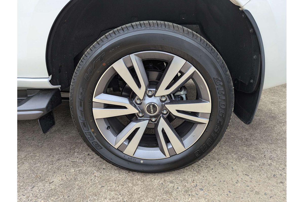 2024 Isuzu MU-X LS-T