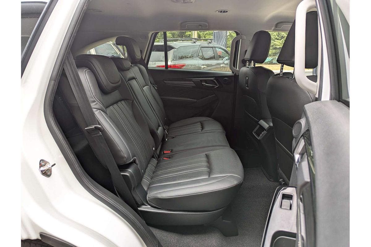 2024 Isuzu MU-X LS-T