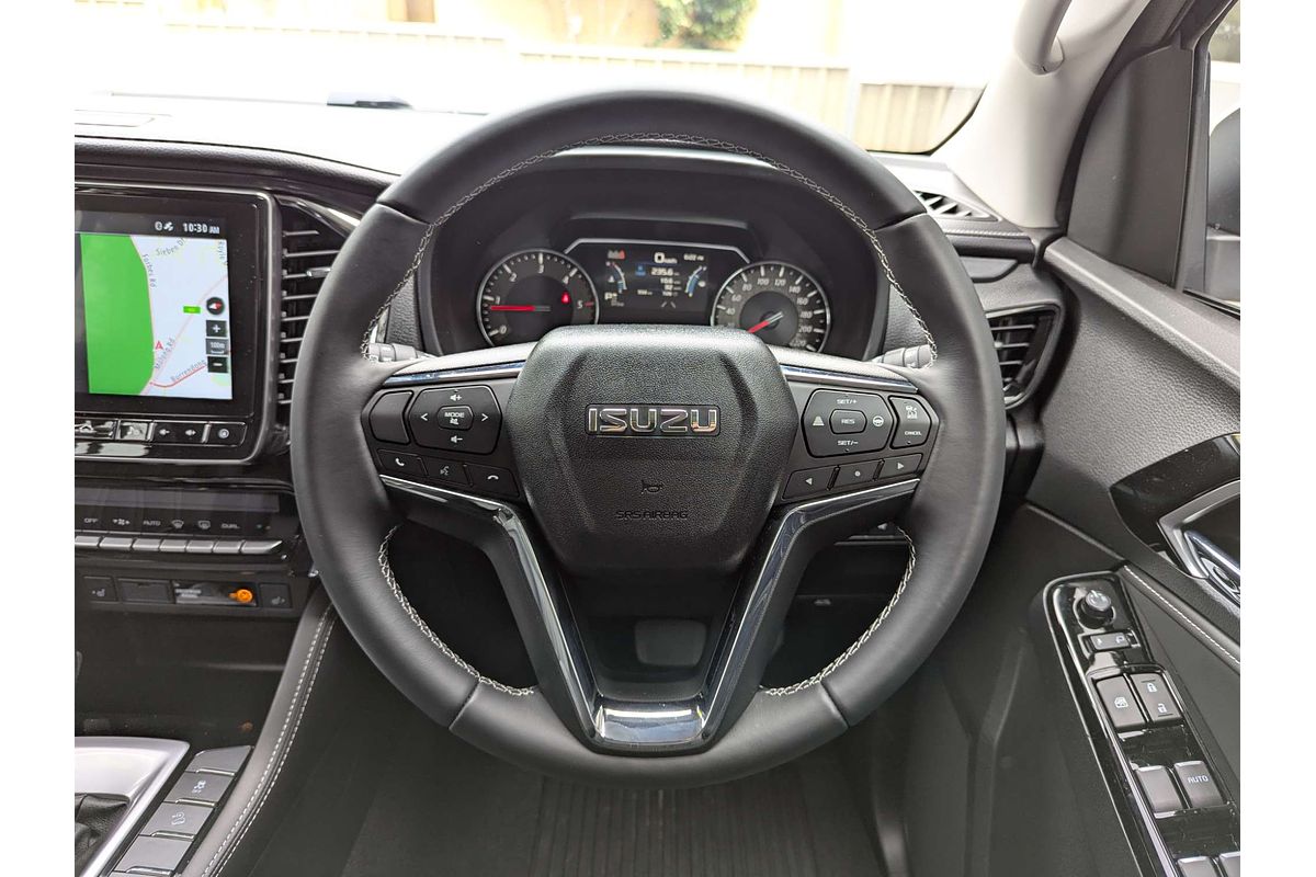 2024 Isuzu MU-X LS-T