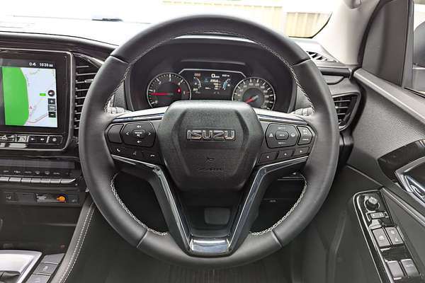 2024 Isuzu MU-X LS-T