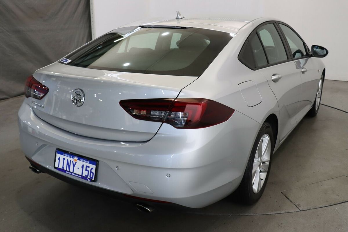 2020 Holden Commodore LT ZB