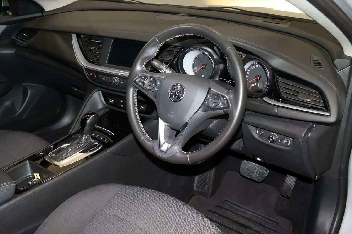 2020 Holden Commodore LT ZB
