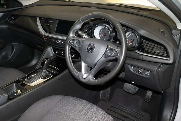 2020 Holden Commodore LT ZB