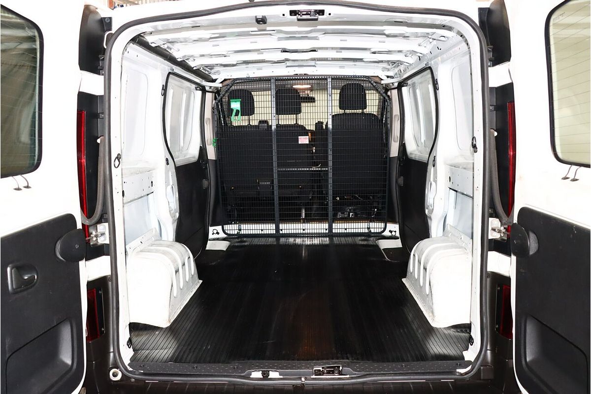 2021 Mitsubishi Express GLX SN LWB