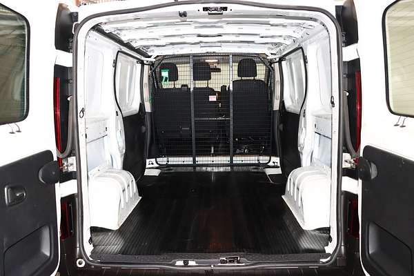 2021 Mitsubishi Express GLX SN LWB