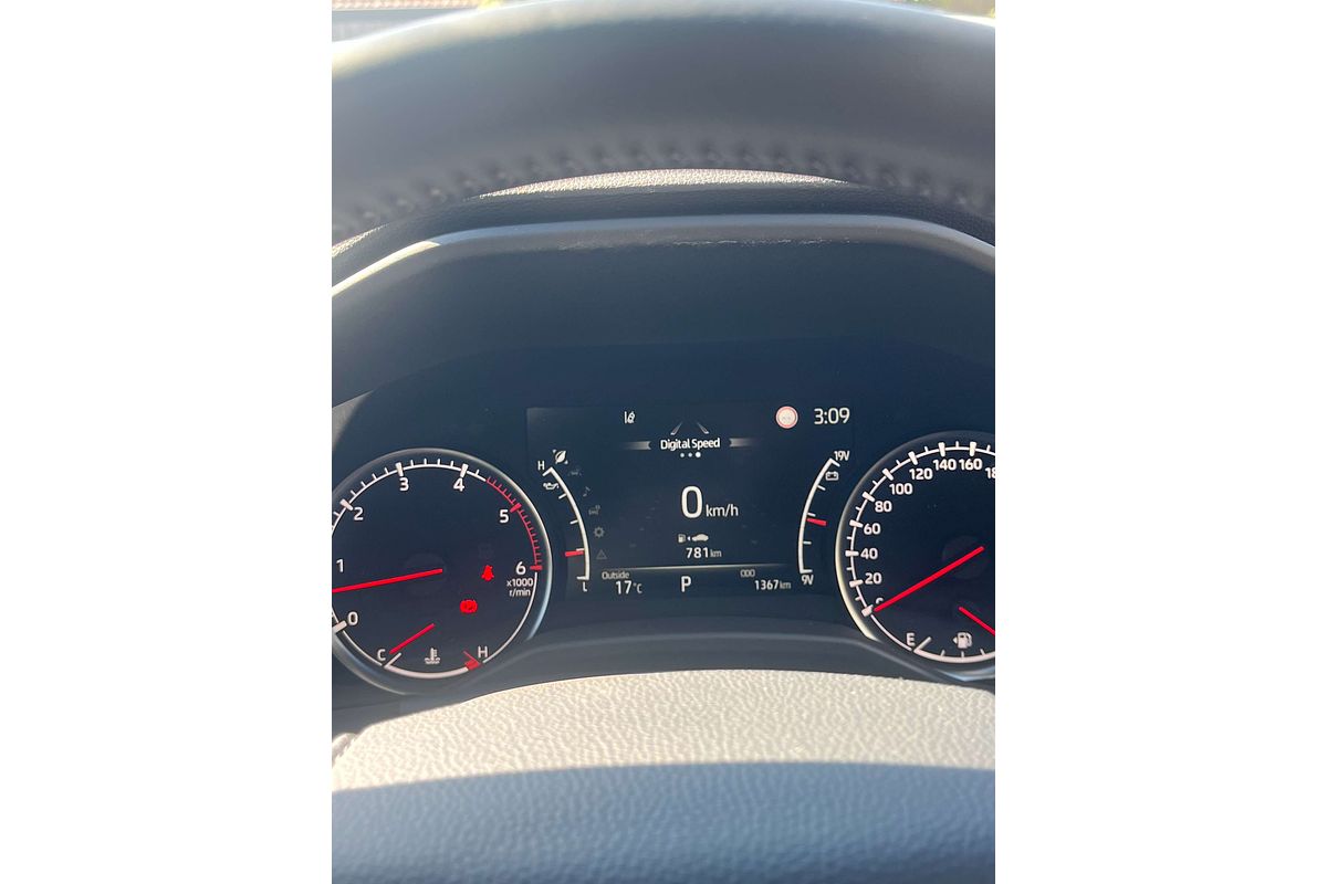 2024 Toyota Landcruiser Sahara FJA300R