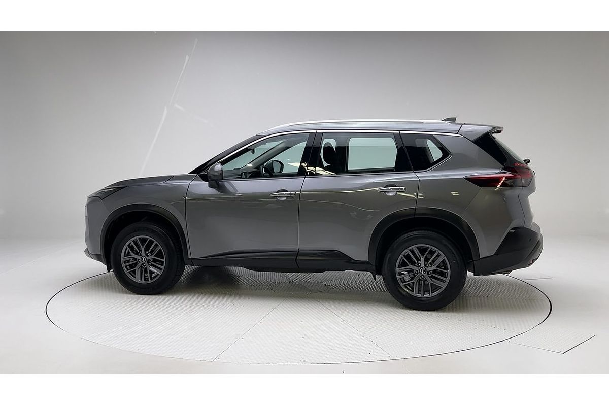 2023 Nissan X-TRAIL ST T33