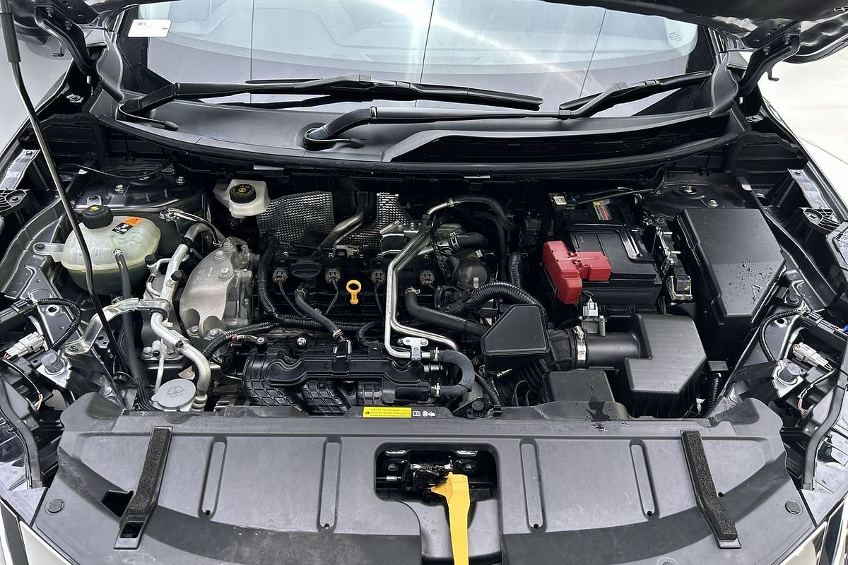 2023 Nissan X-TRAIL ST T33