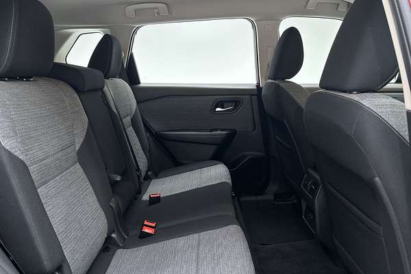 2023 Nissan X-TRAIL ST T33