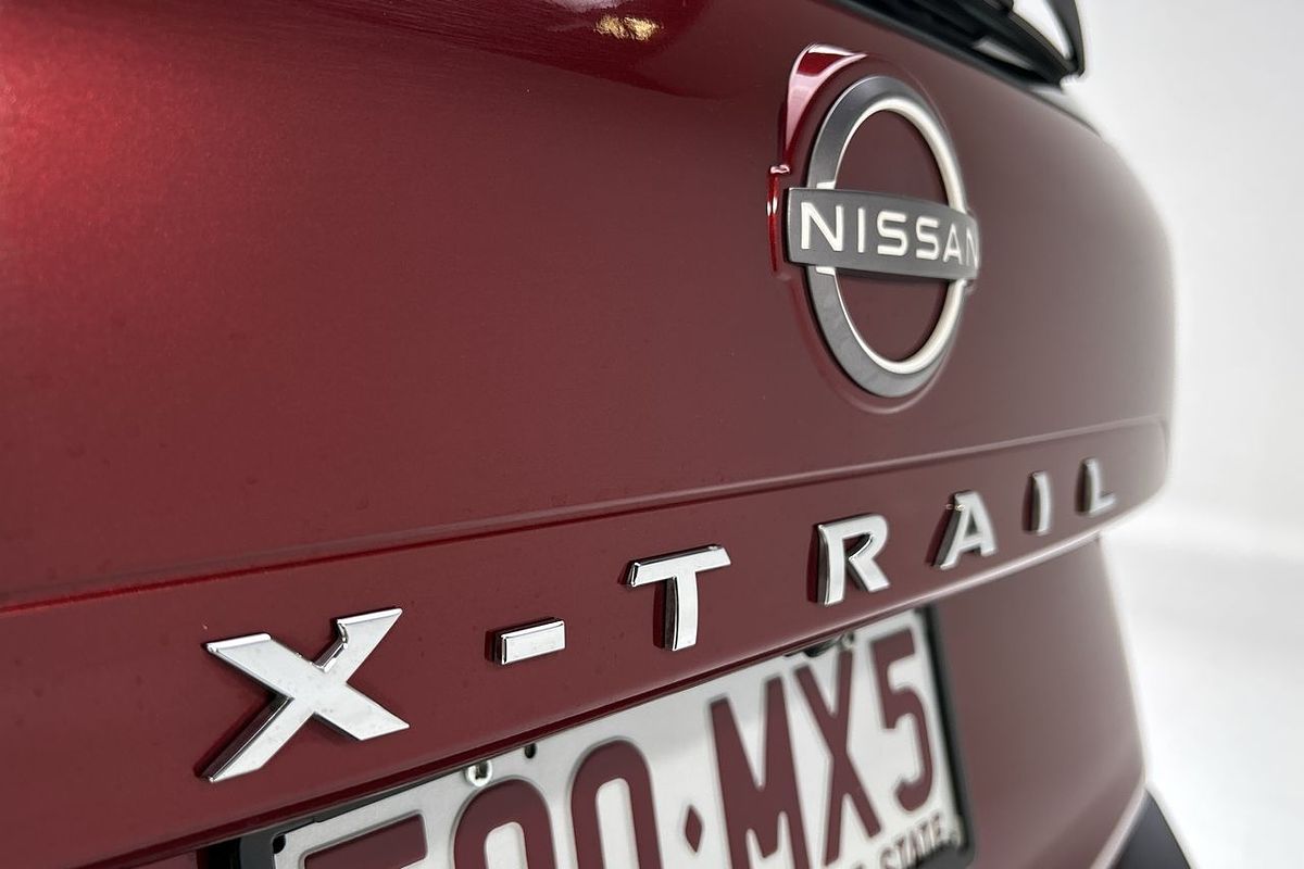 2023 Nissan X-TRAIL ST T33