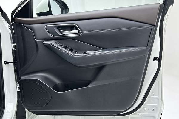2023 Nissan X-TRAIL ST-L T33