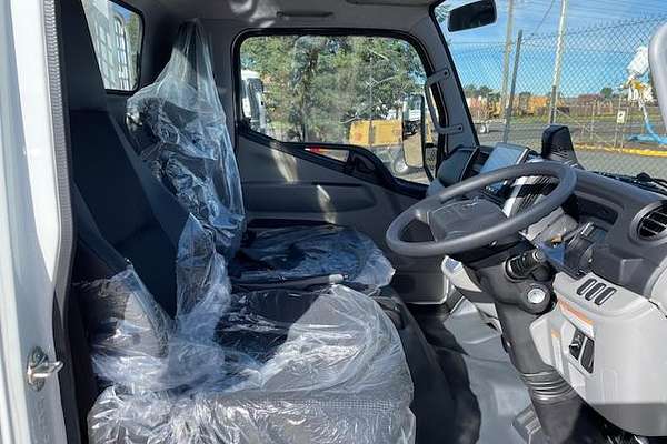 2024 Fuso Canter 515 Alloy Tray