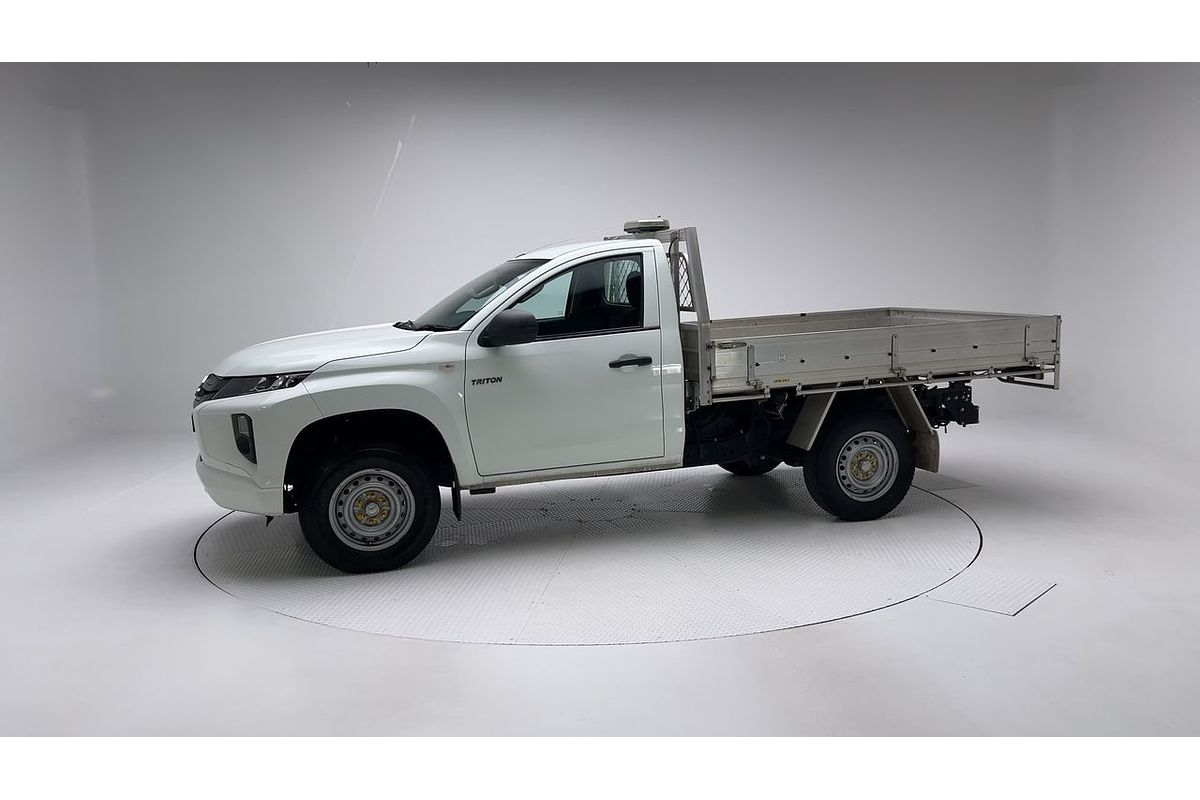 2018 Mitsubishi Triton GLX MR Rear Wheel Drive