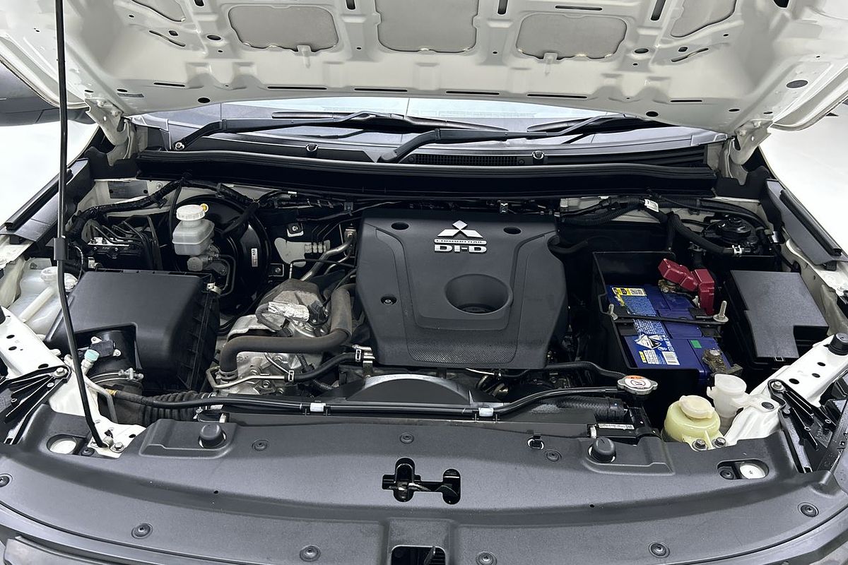 2018 Mitsubishi Triton GLX MR Rear Wheel Drive
