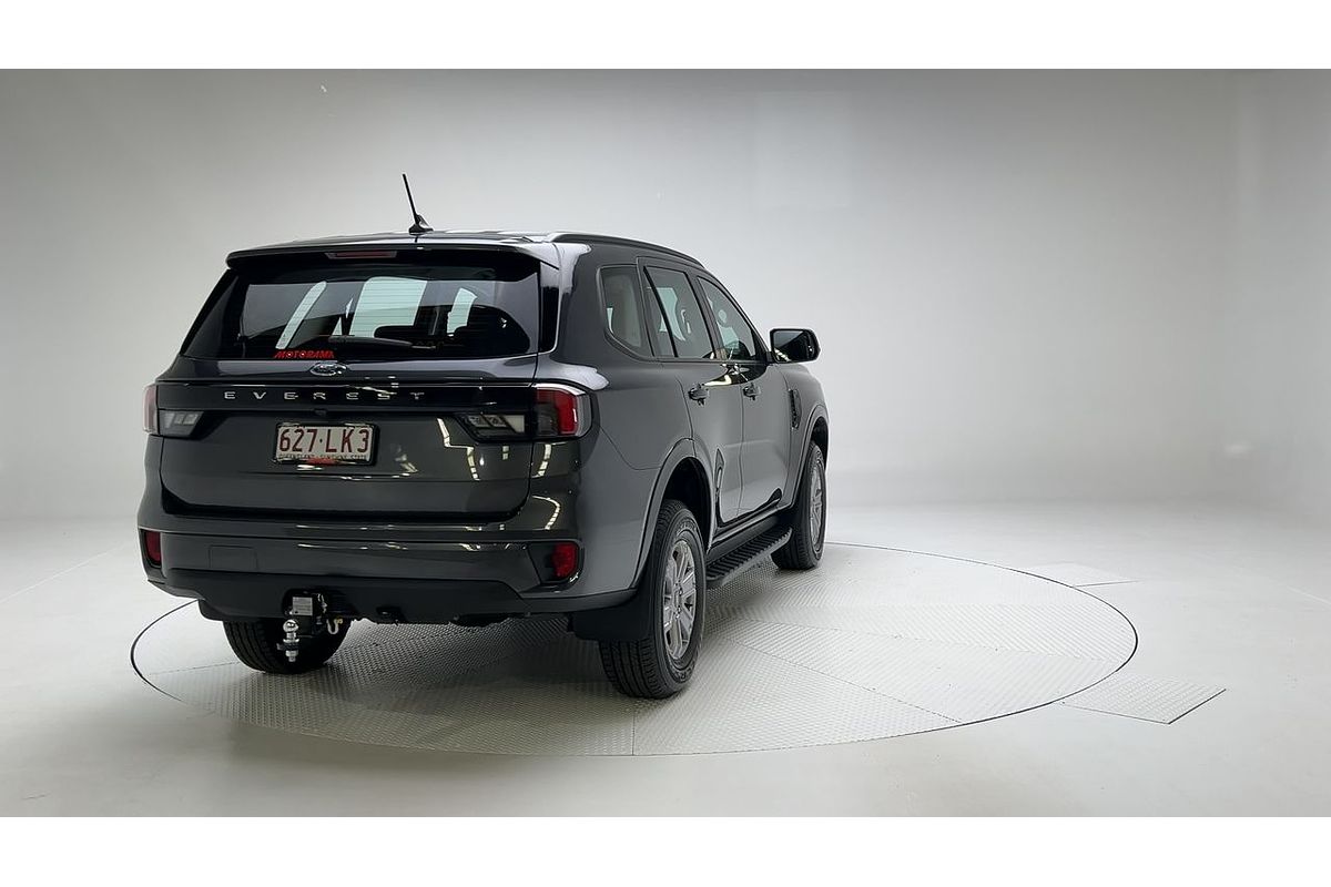 2024 Ford Everest Ambiente