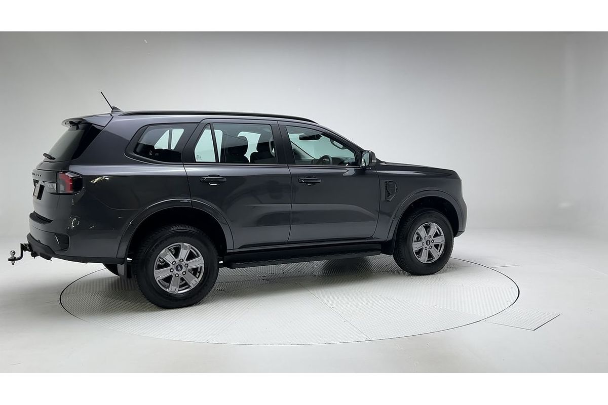 2024 Ford Everest Ambiente