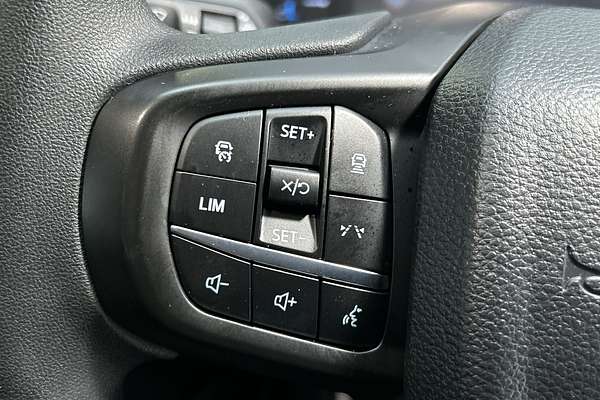 2024 Ford Everest Ambiente