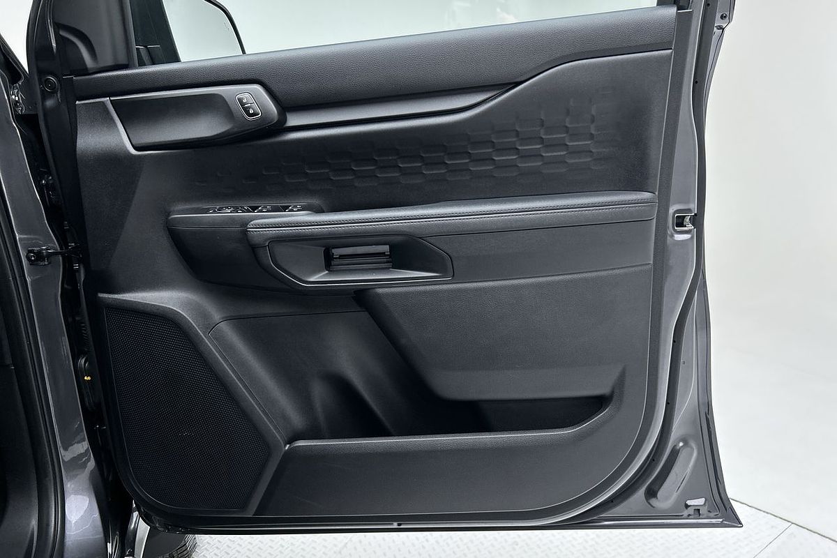 2024 Ford Everest Ambiente