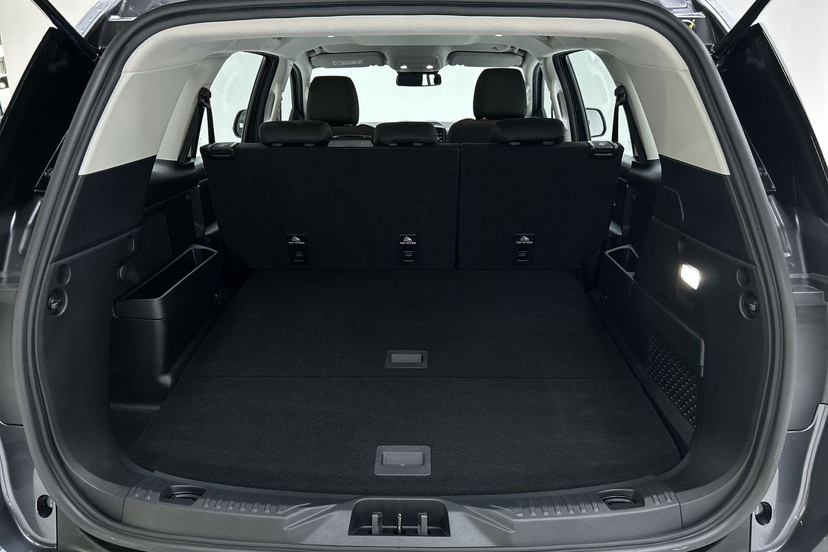 2024 Ford Everest Ambiente
