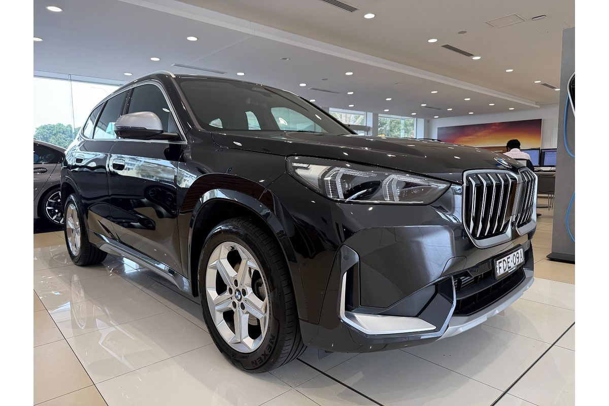 2023 BMW X1 sDrive18i U11