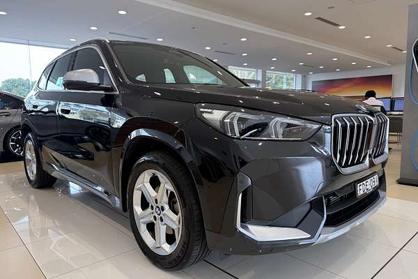 2023 BMW X1 sDrive18i U11