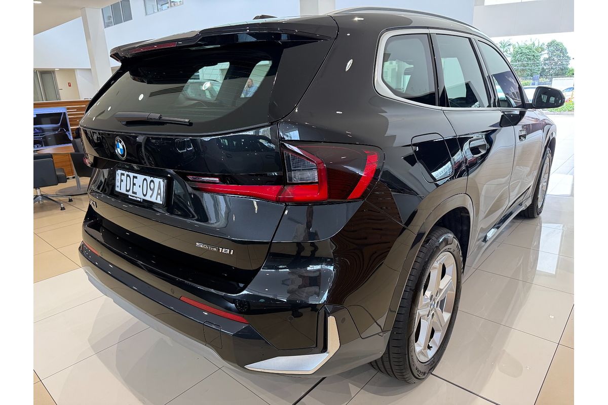 2023 BMW X1 sDrive18i U11
