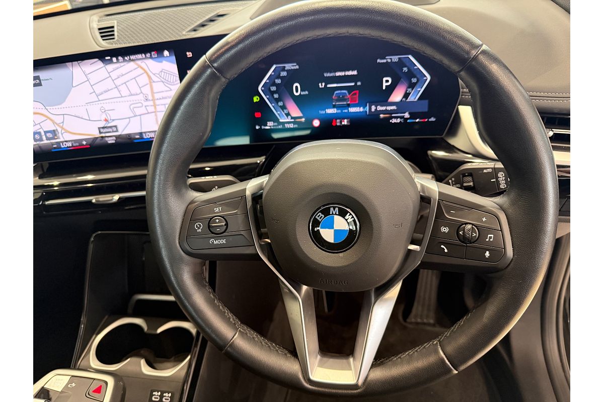 2023 BMW X1 sDrive18i U11