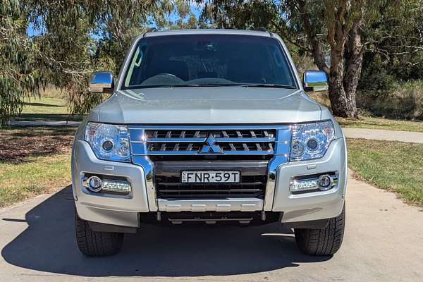 2019 Mitsubishi Pajero GLS NX