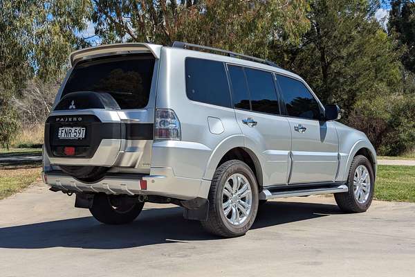 2019 Mitsubishi Pajero GLS NX
