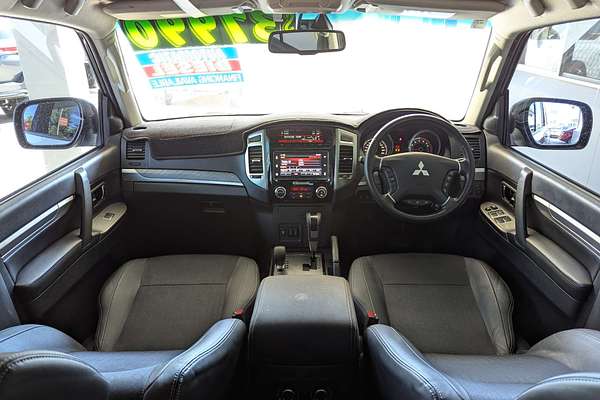 2019 Mitsubishi Pajero GLS NX