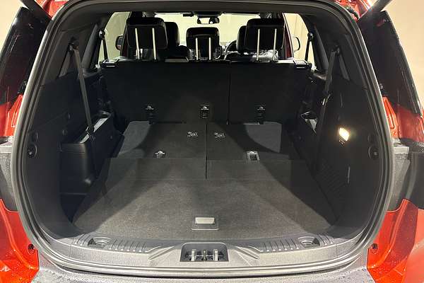2024 Ford Everest Platinum