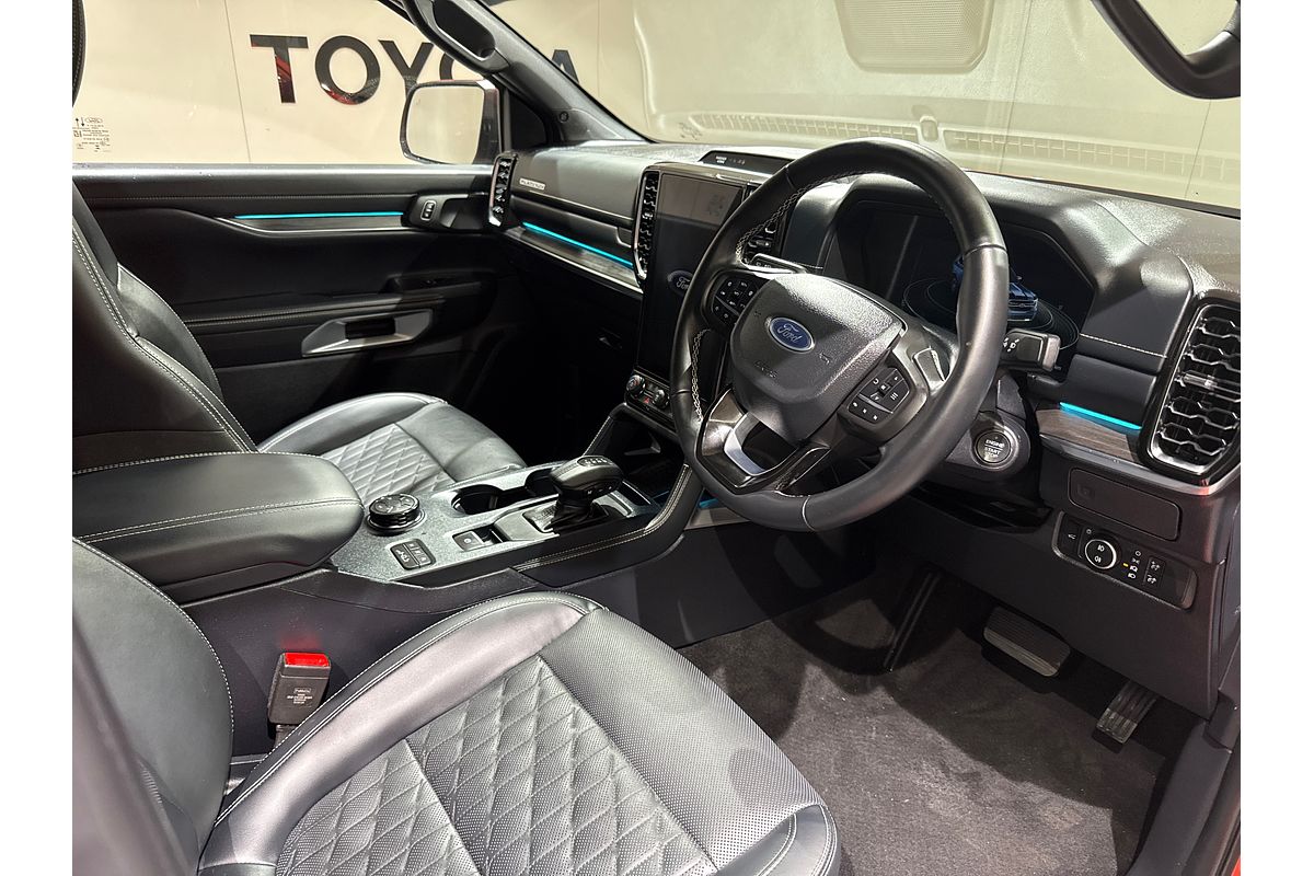2024 Ford Everest Platinum