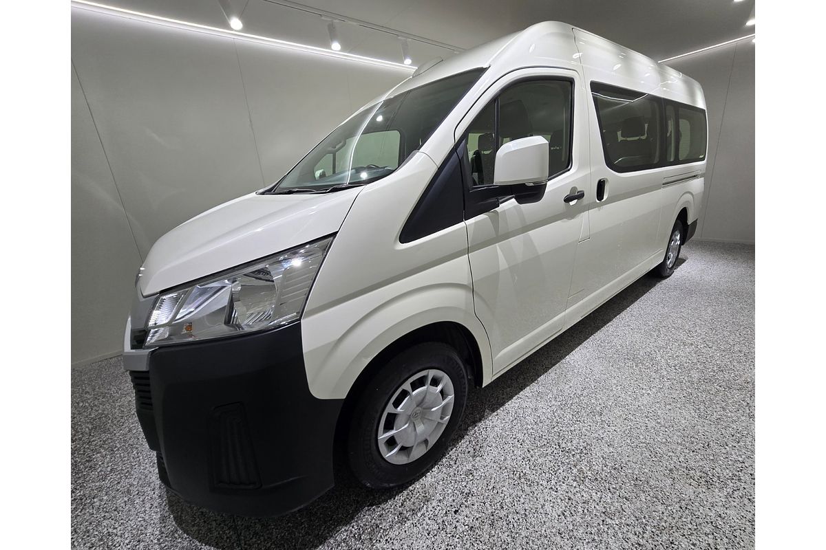 2023 Toyota Hiace Commuter GDH322R