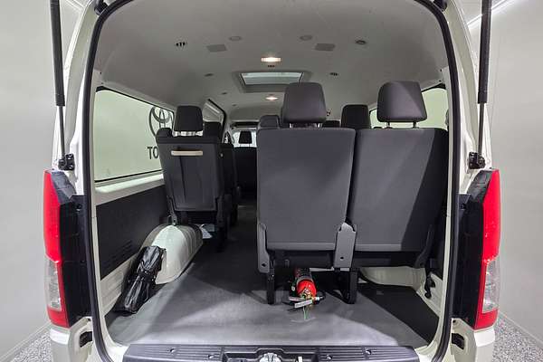 2023 Toyota Hiace Commuter GDH322R