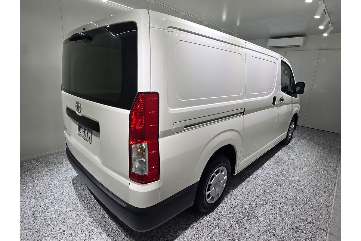 2024 Toyota Hiace GDH300R LWB
