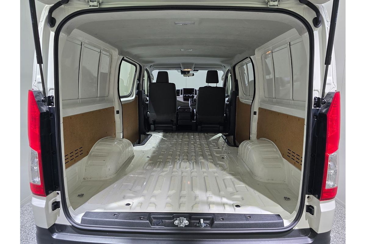 2024 Toyota Hiace GDH300R LWB