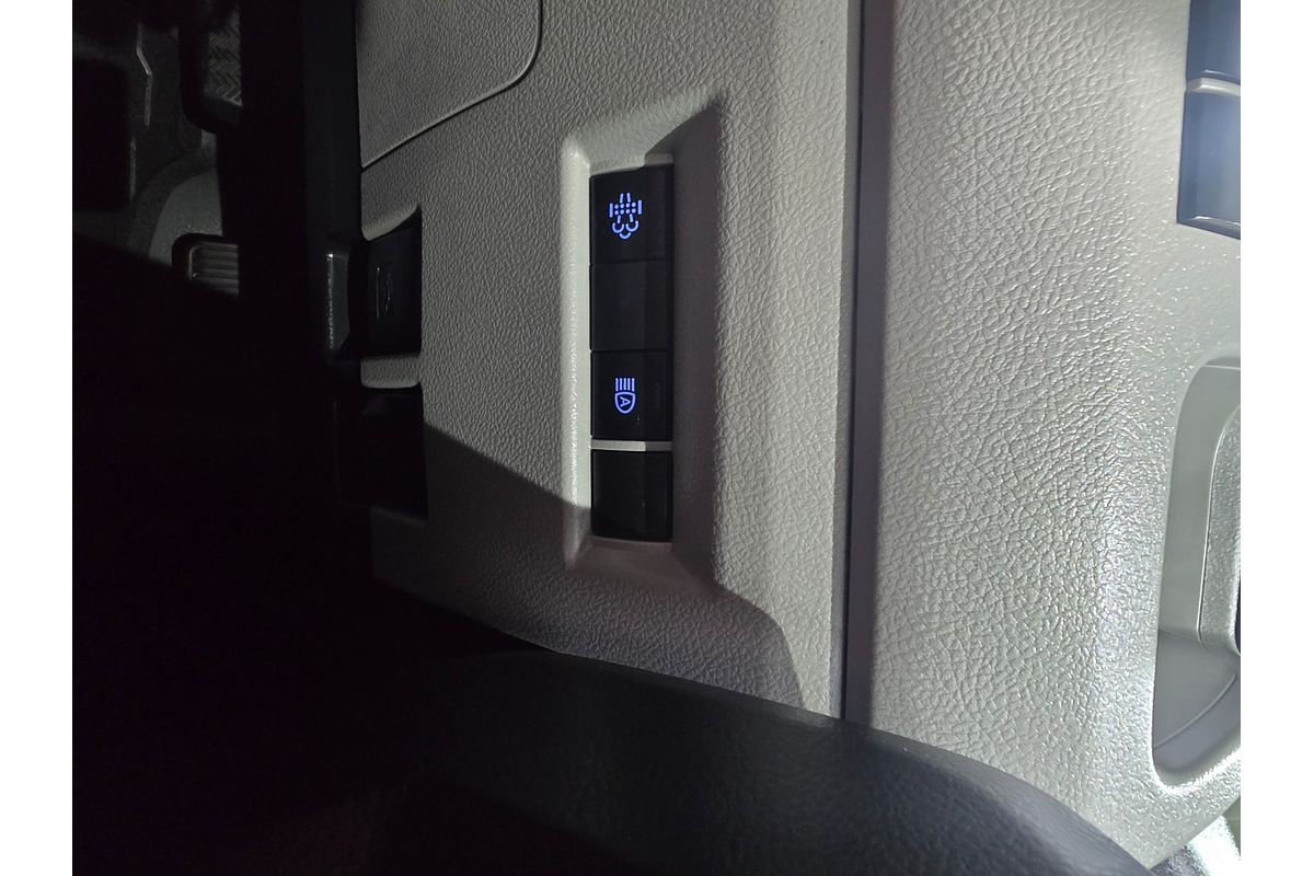 2024 Toyota Hiace GDH300R LWB