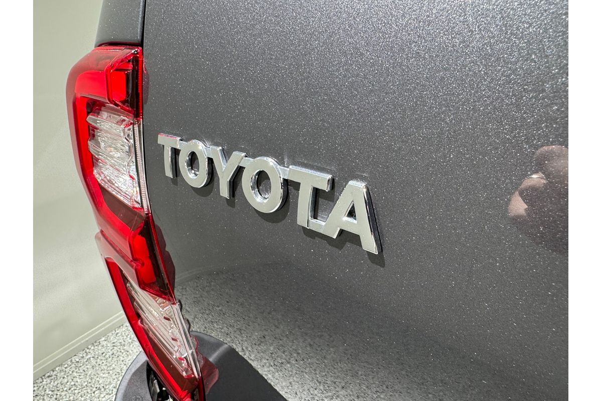 2024 Toyota Hilux Rogue 48V GUN126R 4X4