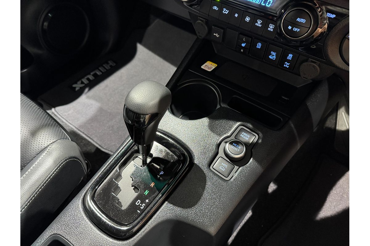 2024 Toyota Hilux Rogue 48V GUN126R 4X4