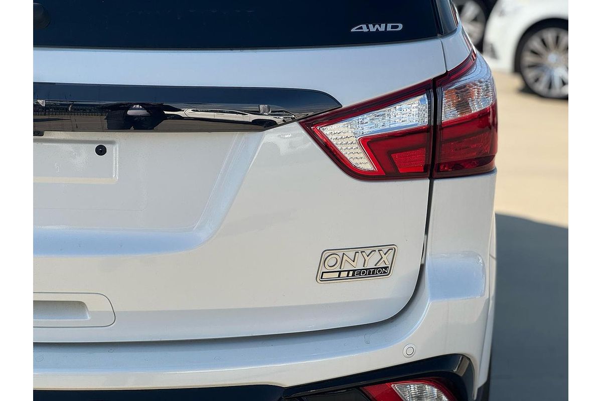2020 Isuzu MU-X Onyx Edition
