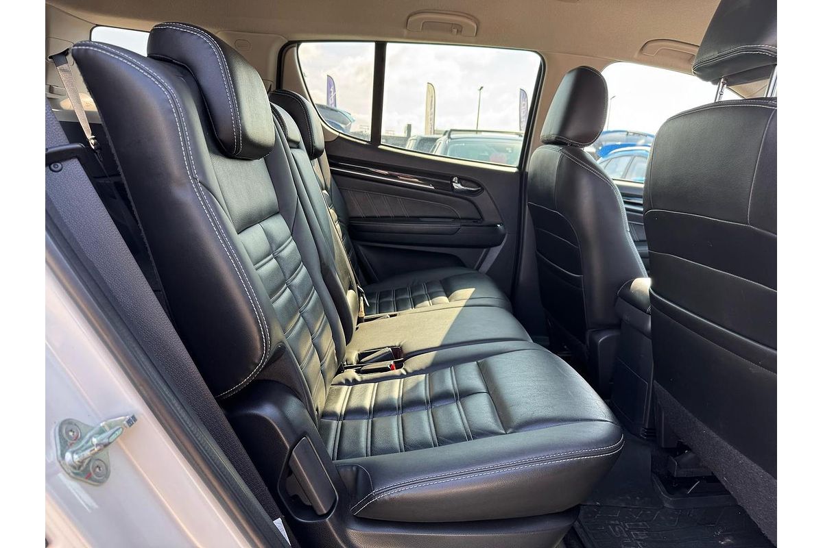 2020 Isuzu MU-X Onyx Edition