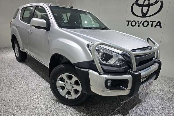 2020 Isuzu MU-X LS-M