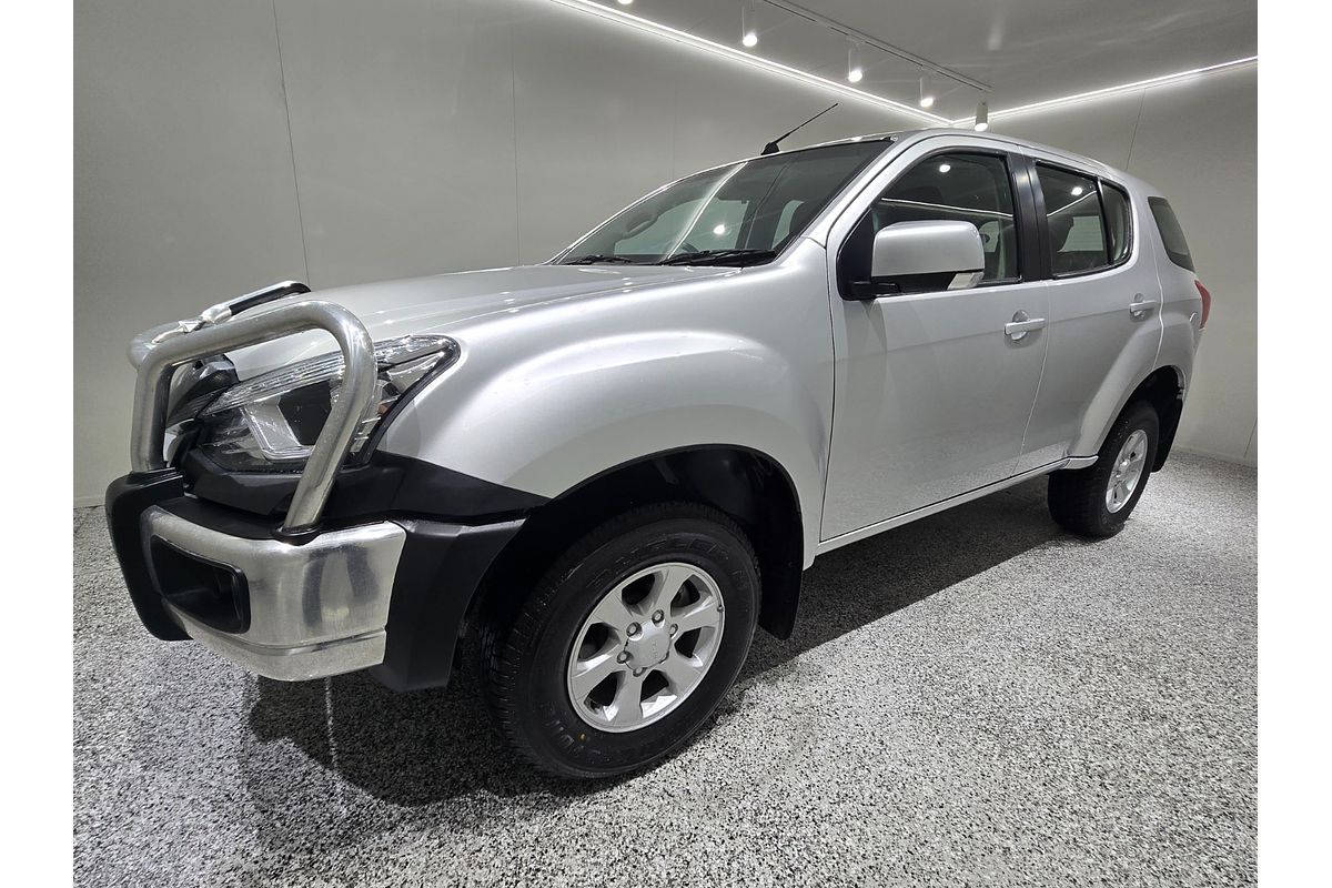 2020 Isuzu MU-X LS-M