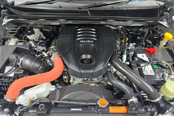 2020 Isuzu MU-X LS-M