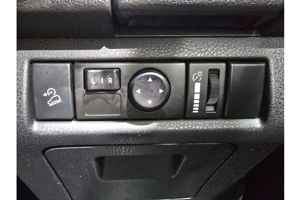 2020 Isuzu MU-X LS-M