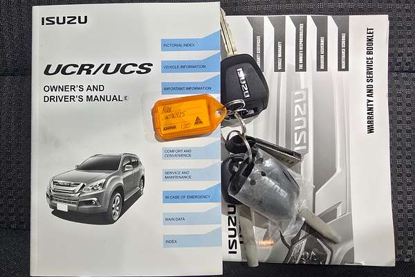2020 Isuzu MU-X LS-M